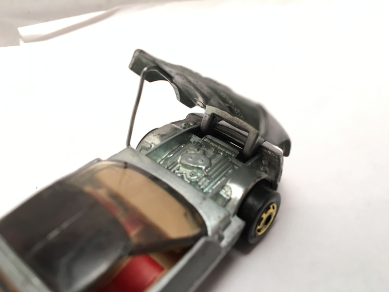 Illustration for article titled Hot Wheels 80's Corvette story